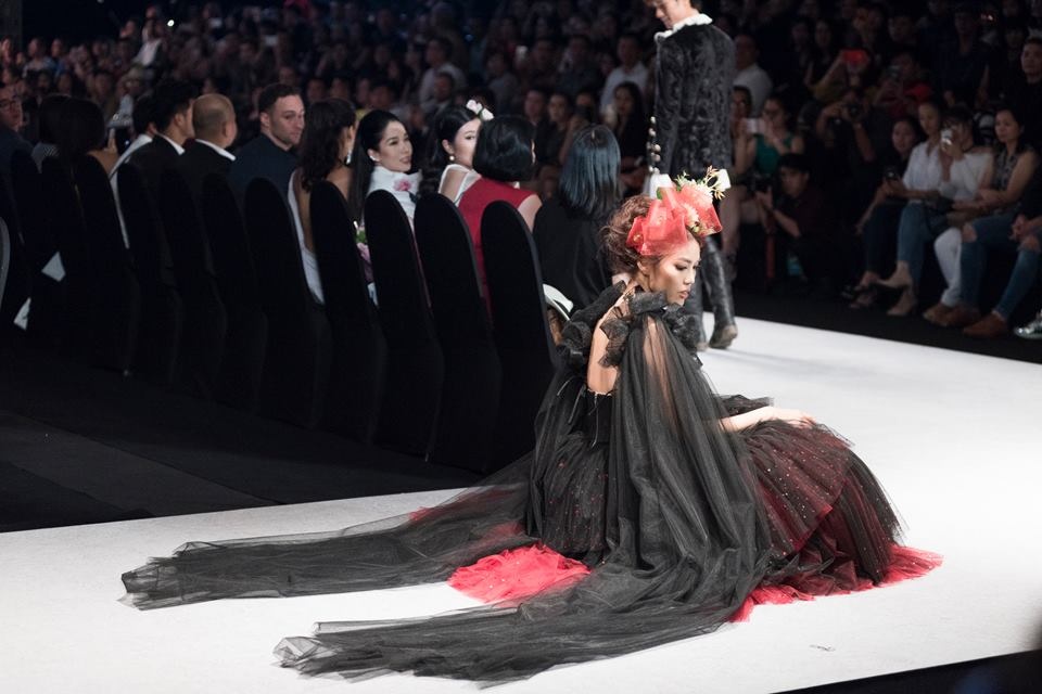 Hình ảnh tuần lễ thời trang việt nam 2018 ảnh 6 Hinh anh tuan le thoi trang viet nam 2018 anh 6