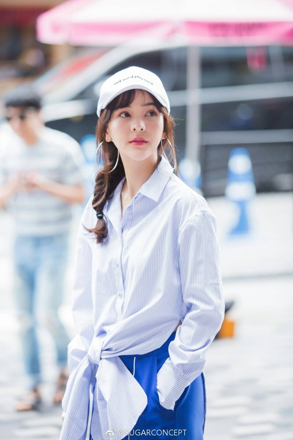 Gout ăn mặc trẻ trung của Aom Sushar  ảnh 8 Gout an mac tre trung cua Aom Sushar anh 8