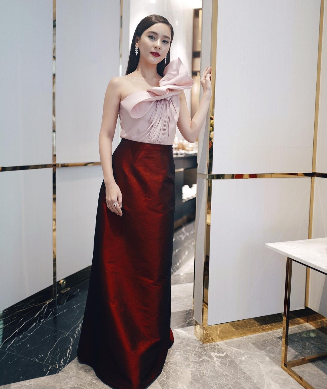 Gout ăn mặc trẻ trung của Aom Sushar  ảnh 12 Gout an mac tre trung cua Aom Sushar anh 12
