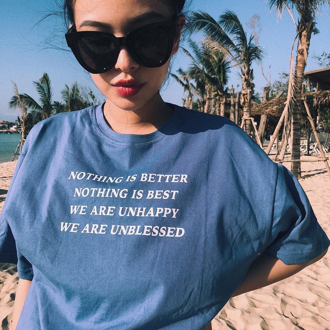 Hot-girl Viet chuong son moi noi bat khi di du lich anh 2