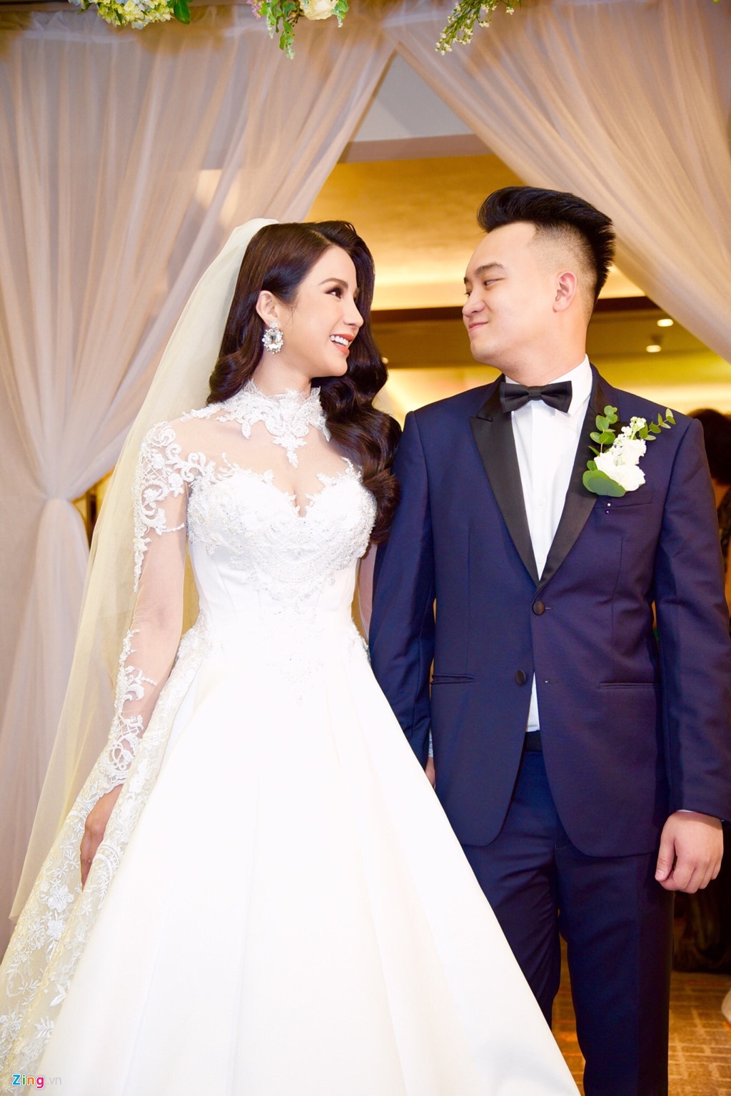 Vay cuoi 120 trieu dong cua Diep Lam Anh anh 1