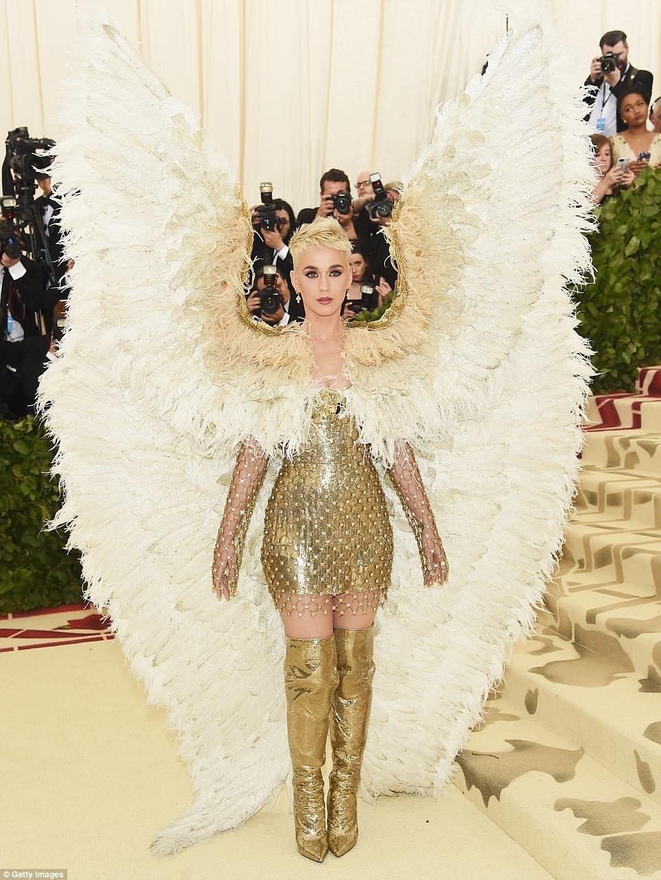 Katy Perry Met Gala 2018 ảnh 2 Katy Perry Met Gala 2018 anh 2
