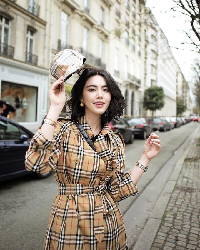 Phong cach thoi trang cua Davika Hoorne anh 4