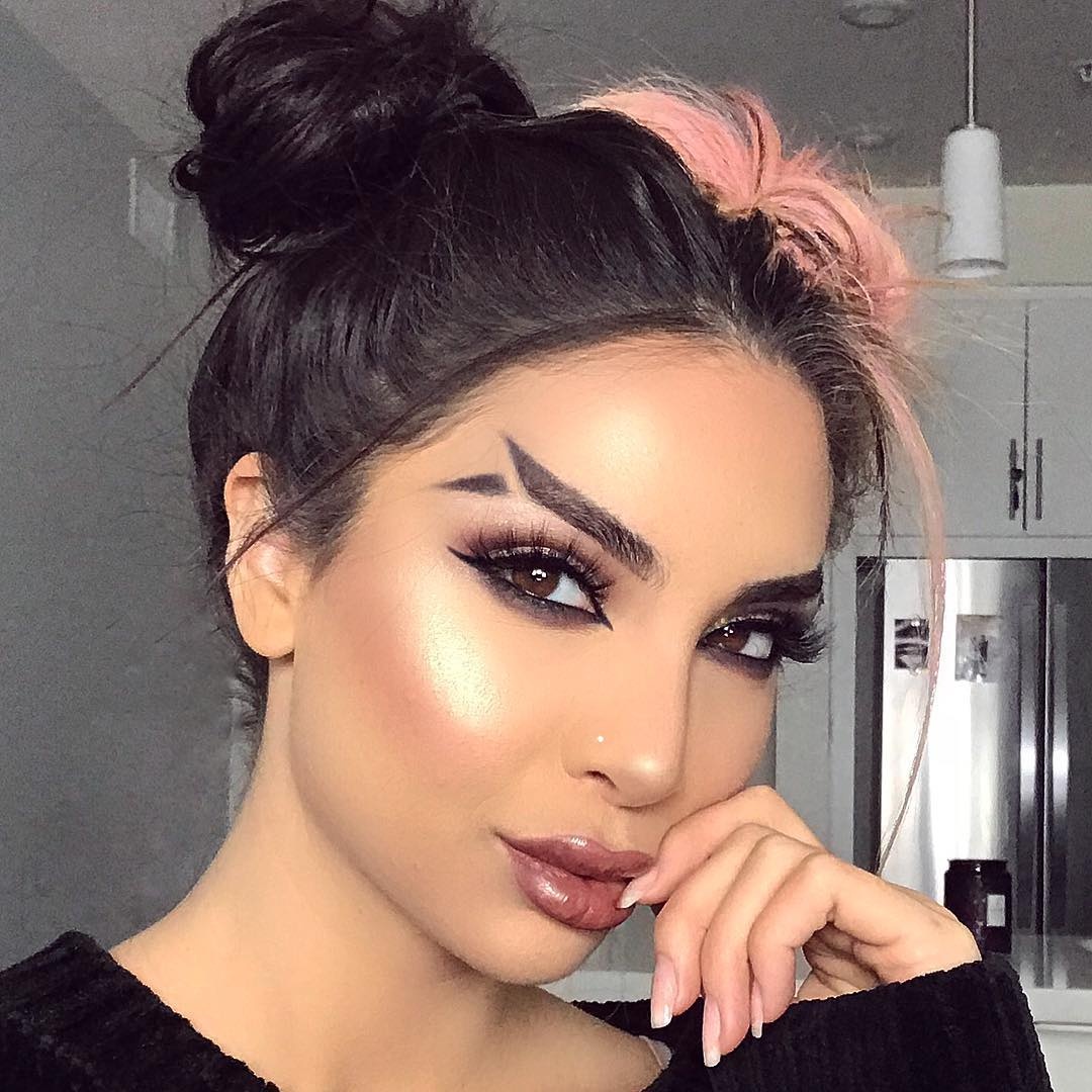 Kieu trang diem nam 2018 anh 1