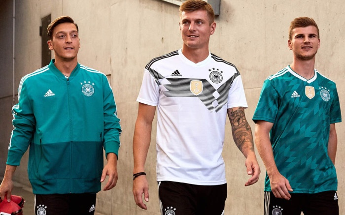 Diem dac biet cua nhung mau ao thi dau World Cup anh 6