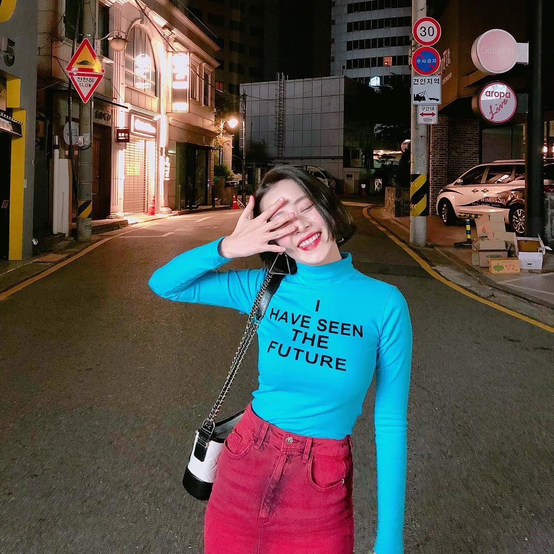 Sao Viet dien do sanh dieu khi di du lich anh 2