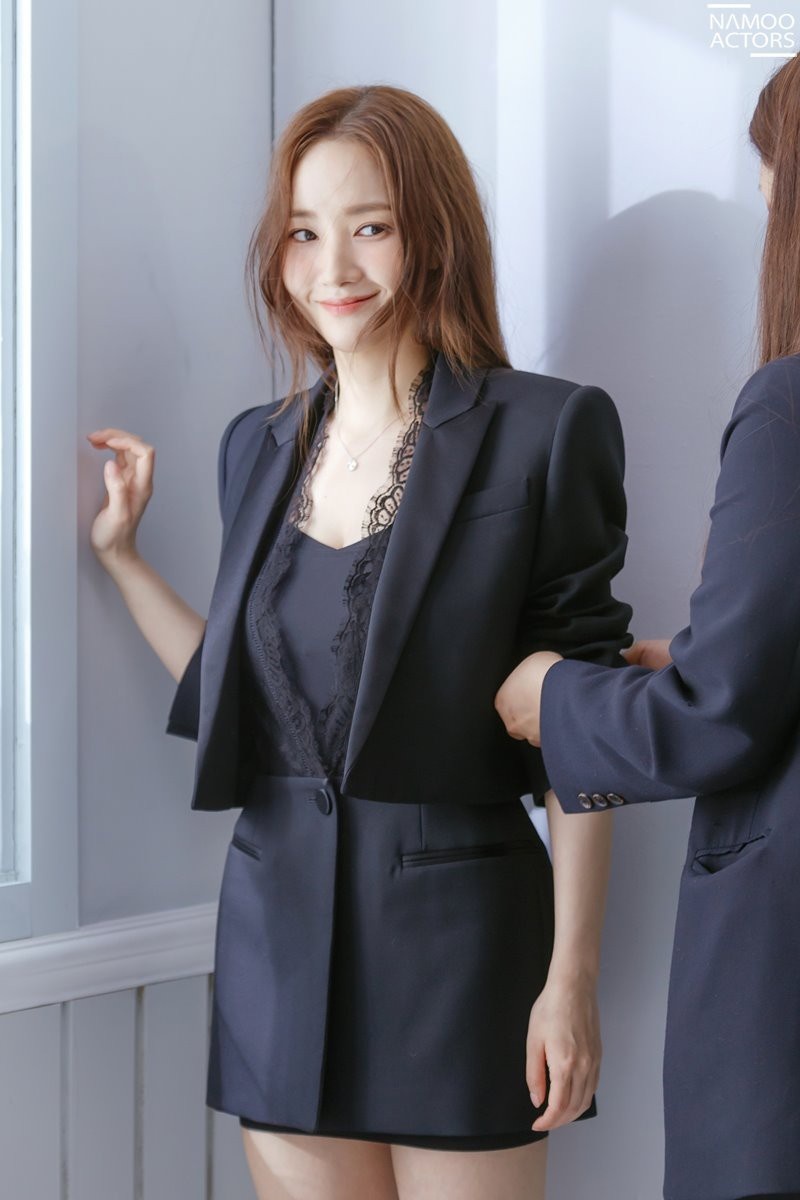 Thoi trang phim Thu ki Kim sao the anh 2