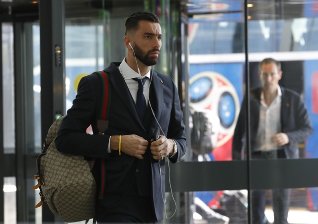 Cau thu World Cup banh bao voi suit anh 3