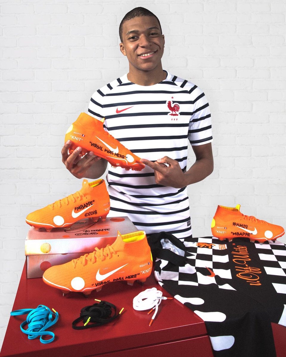 Những cầu thủ World Cup 2018 yêu thích giày sneakers ảnh 4 Nhung cau thu World Cup 2018 yeu thich giay sneakers anh 4