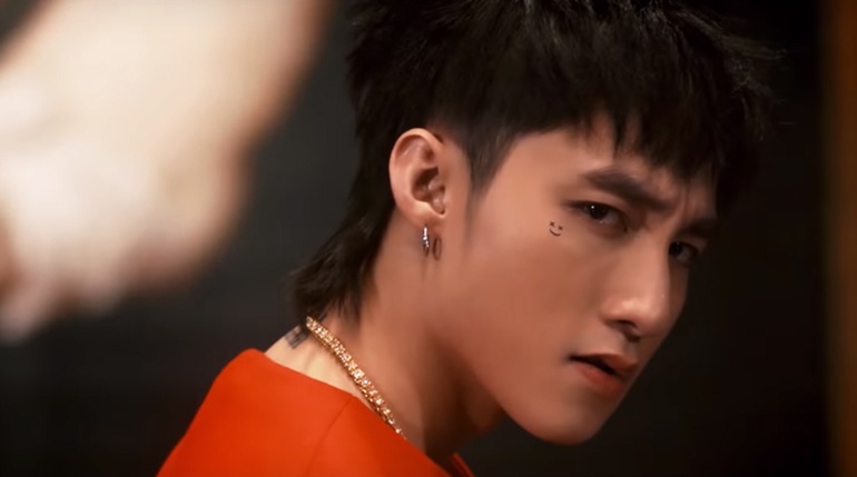 Nhung kieu toc len ngoi mua he 2018 anh 1