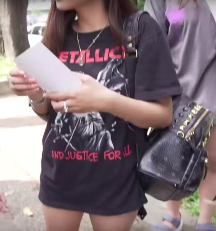 Gia tien trang phuc cua hoi rick-kids anh 5