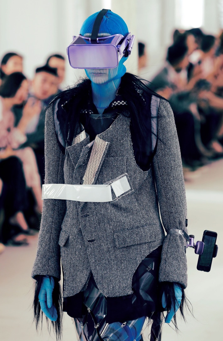 Phu kien deo chan doc dao cua Maison Margiela anh 4