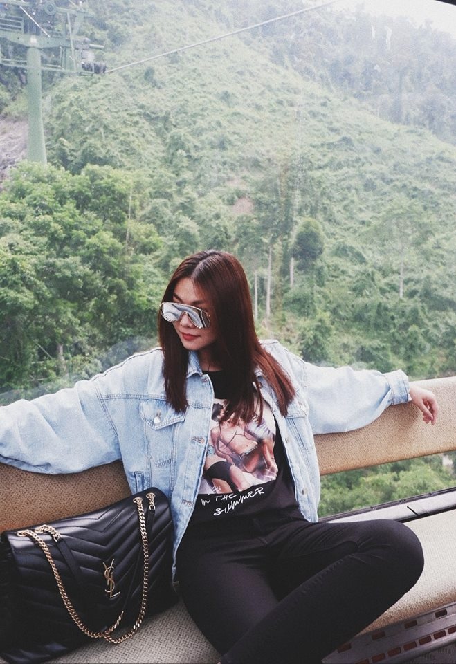 Thanh Hằng,  Hà Tăng chọn chung áo khoác denim ảnh 1 Thanh Hang,  Ha Tang chon chung ao khoac denim anh 1