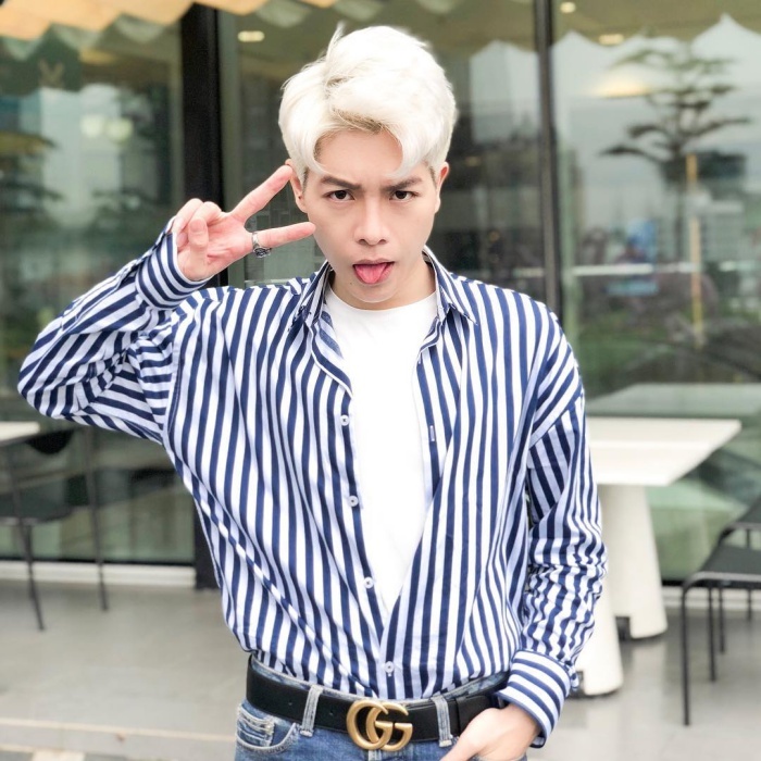 Đức Phúc mua sắm hàng hiệu đắt tiền ảnh 4 Duc Phuc mua sam hang hieu dat tien anh 4