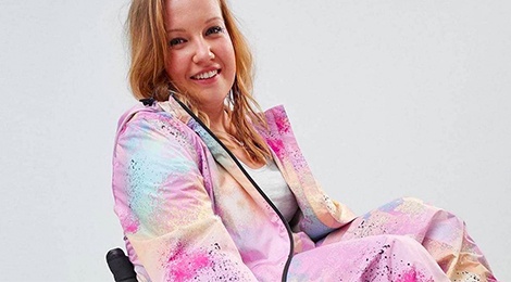 Nguoi khuyet tat xuat hien trong chien dich quang ba thoi trang hinh anh