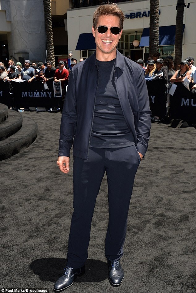 Phong cách thời trang của Tom Cruise ảnh 3 Phong cach thoi trang cua Tom Cruise anh 3