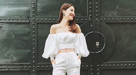 Sao Viet lang xe mot quan ong loe, ong suong tuan qua hinh anh
