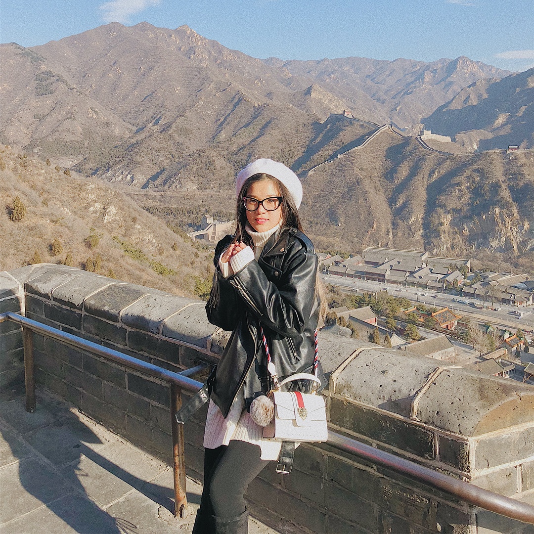 Trang phuc hang hieu cua Hoang Yen Chibi anh 7