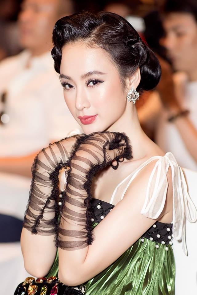 Angela Phuong Trinh ua chuong kieu make-up co dien anh 4