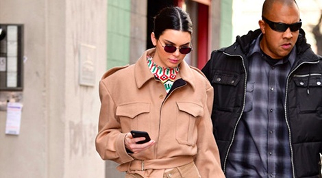 Stylist he lo bi quyet thoi trang sanh dieu cua Kendall Jenner hinh anh