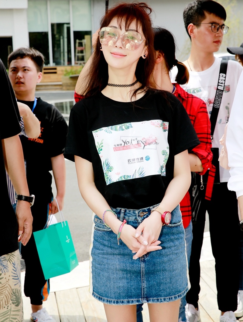 Phong cach thoi trang Ngo Can Ngon anh 9