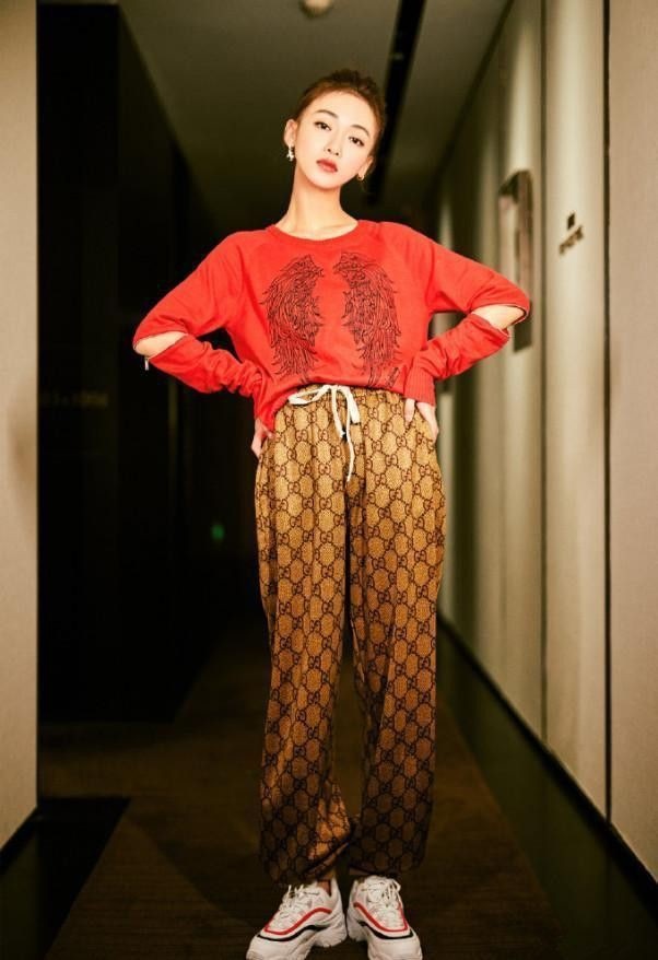 Nhung bo canh kem tinh te cua Ngo Can Ngon anh 4