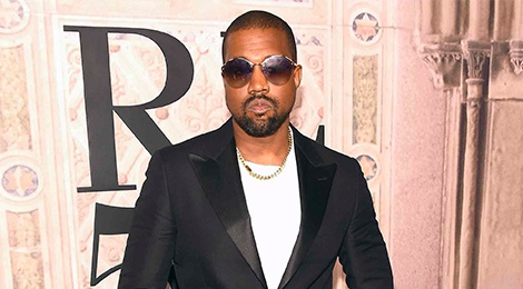 Kanye West, 'Bao den' Chadwick Boseman an mac sanh dieu nhat tuan hinh anh