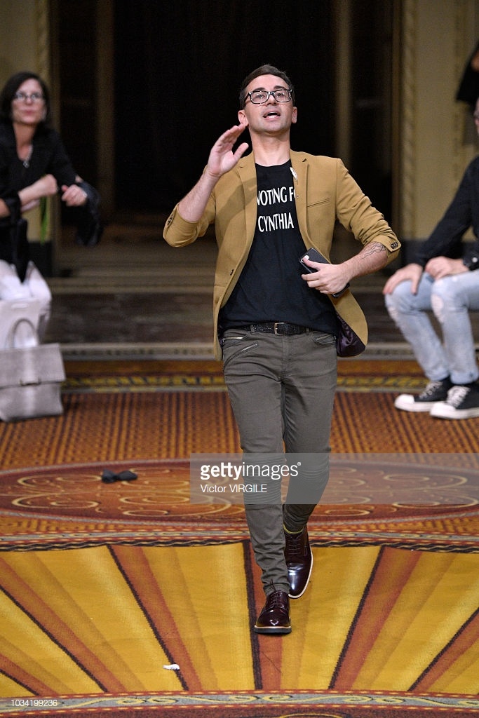 Thong diep chinh tri tai NYFW 2019 anh 8