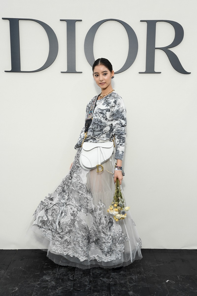 Sao châu Á ấn tượng nhất tuần lễ thời trang năm na ảnh 6 Sao chau A an tuong nhat tuan le thoi trang nam na anh 6