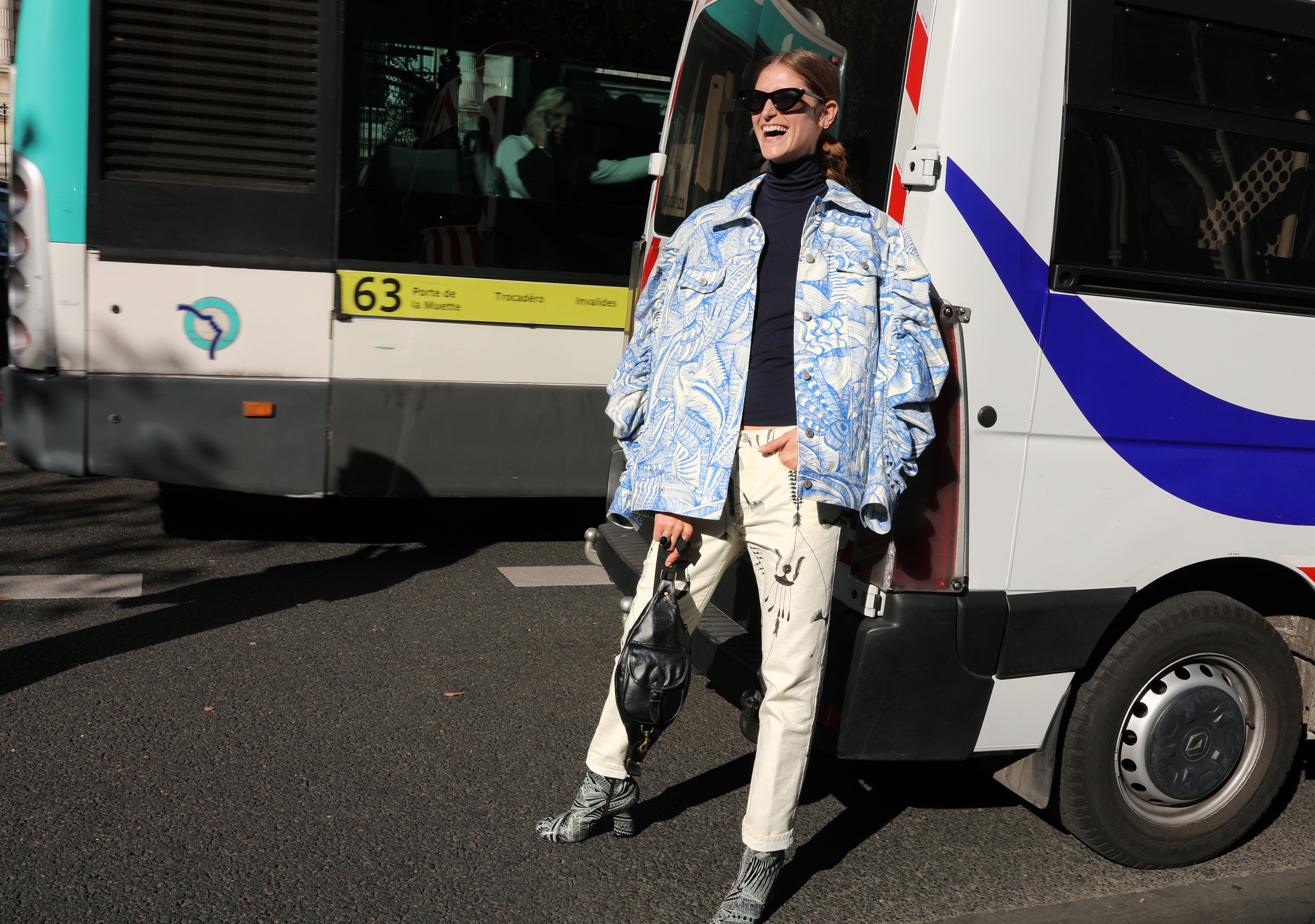 Trang phuc sanh dieu tai tuan le thoi trang anh 3