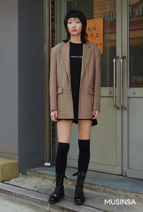 Gioi tre Han Quoc chuong blazer nam tinh anh 1