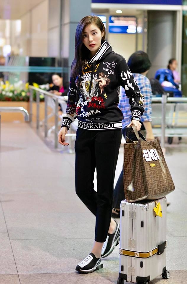 Ky Dien thich dien trang phuc khoe logo anh 3