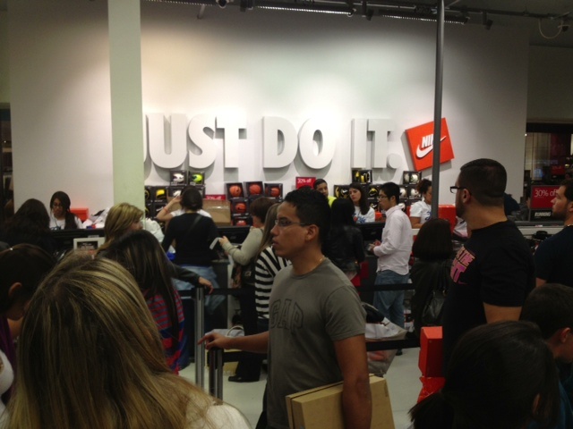 Thuong hieu yeu thich mua Black Friday anh 7