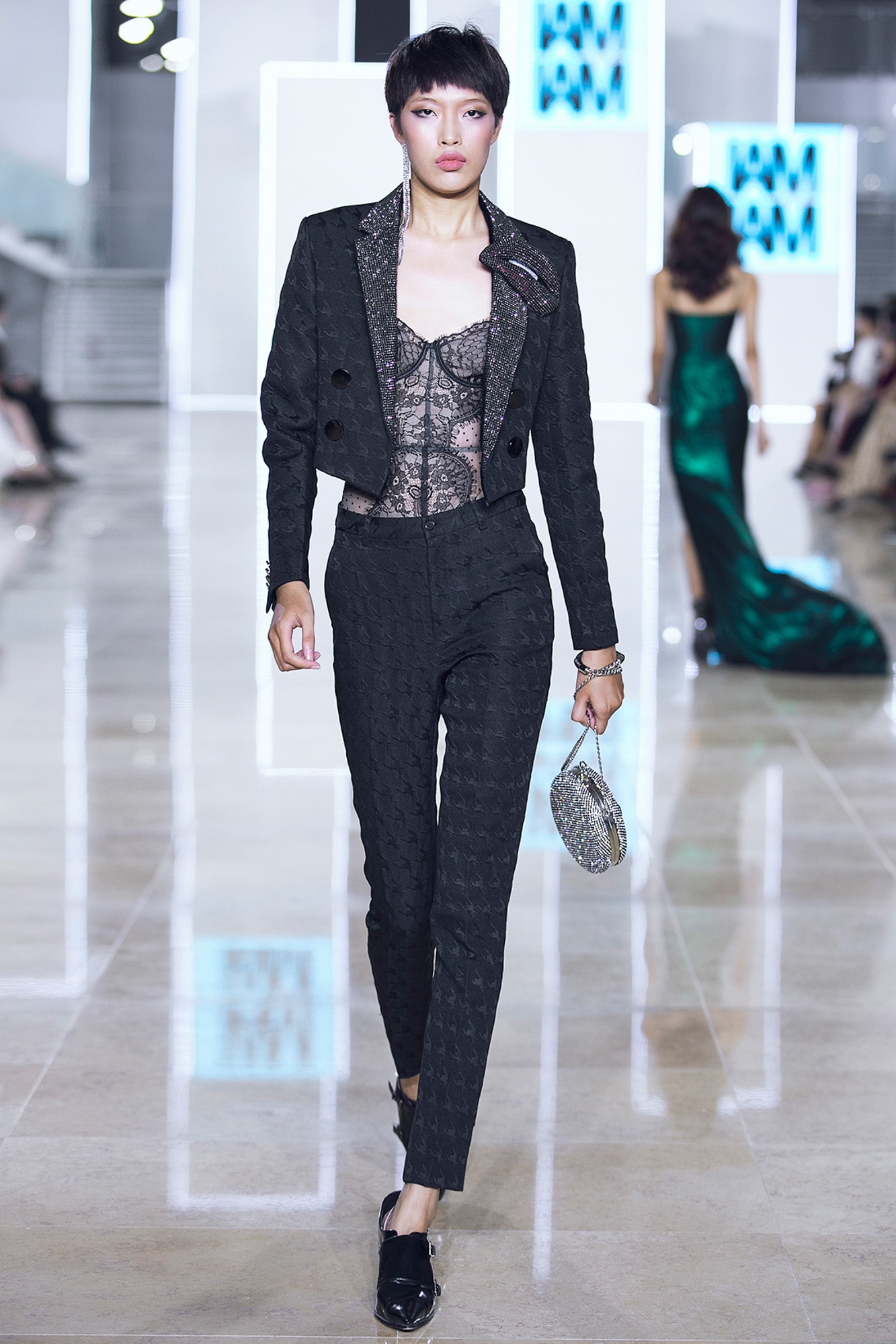 Show thoi trang Chung Thanh Phong anh 9