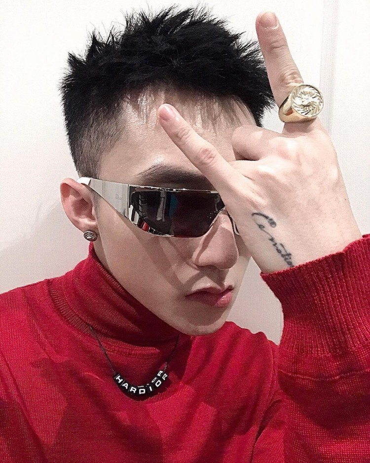 Son Tung nu tinh voi toc dai anh 10