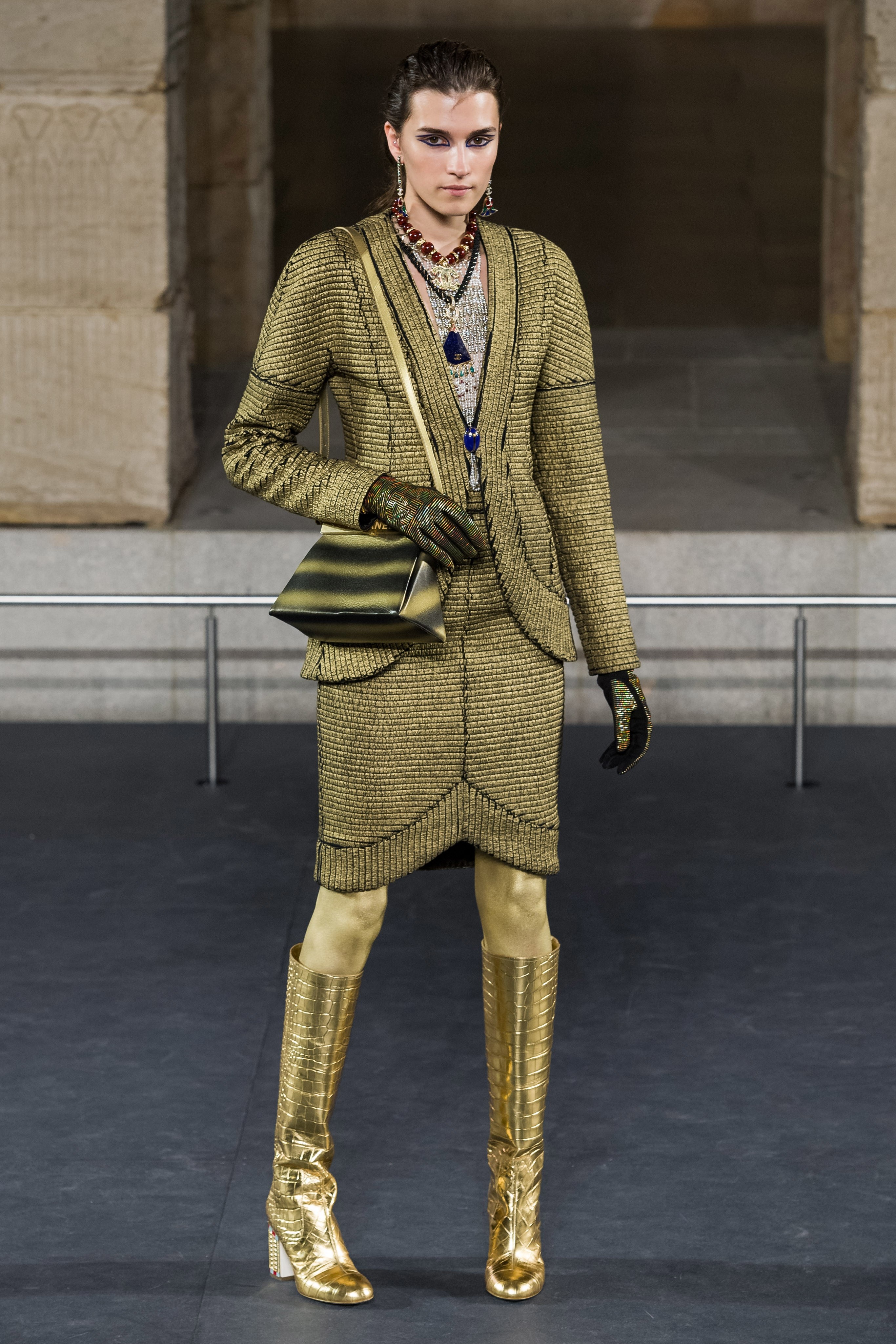 Show dien Pre-fall cua Chanel anh 6