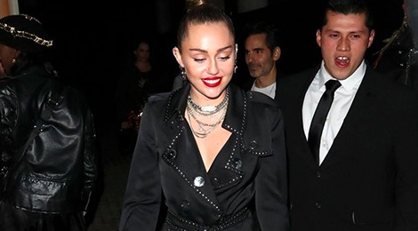 Miley Cyrus the hien gout thoi trang sanh dieu hinh anh