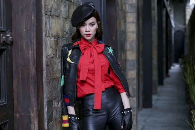 Trang phuc an tuong cua dan HLV The Face anh 1