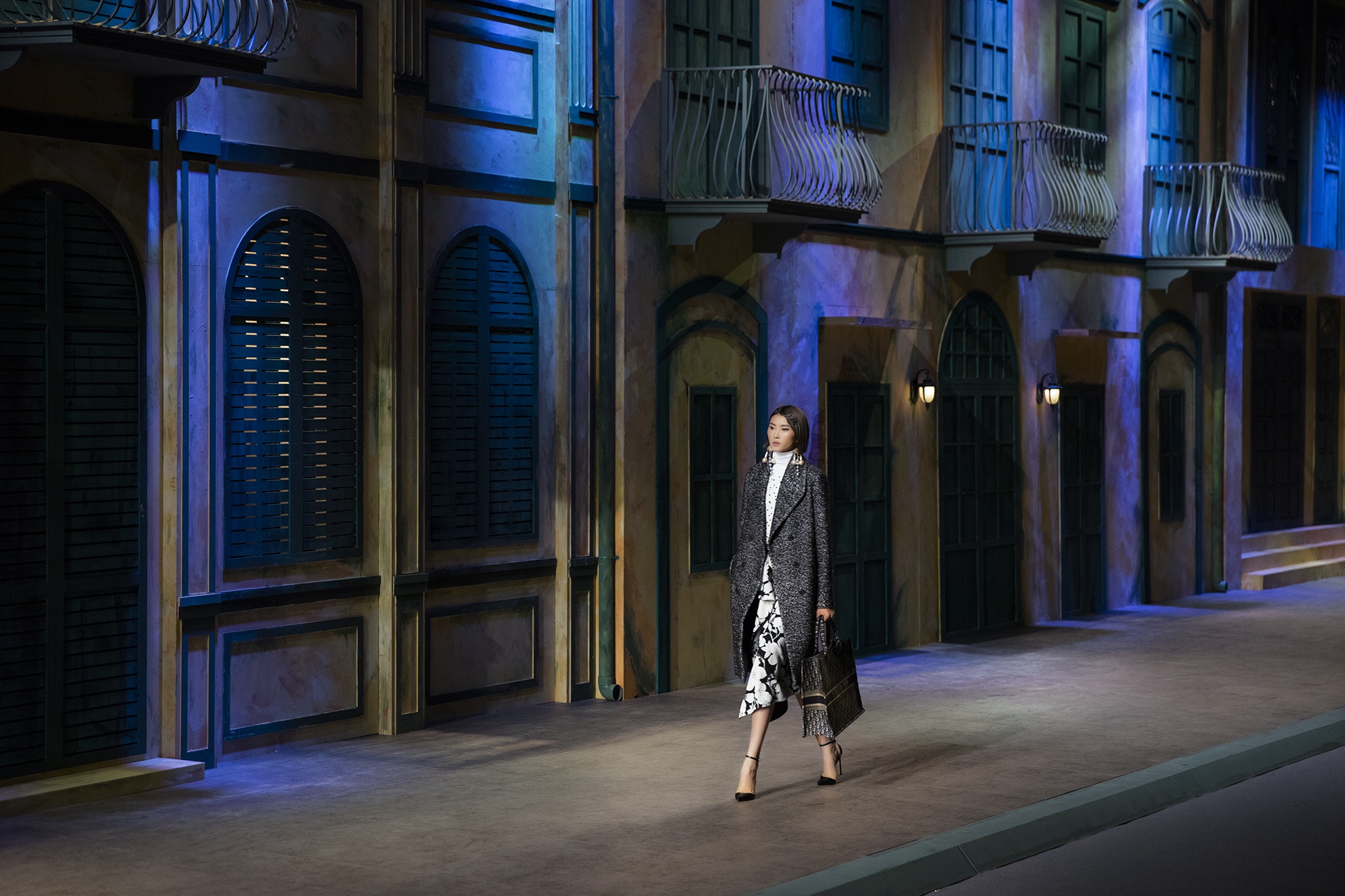 H'Hen Nie xoay vay anh 8