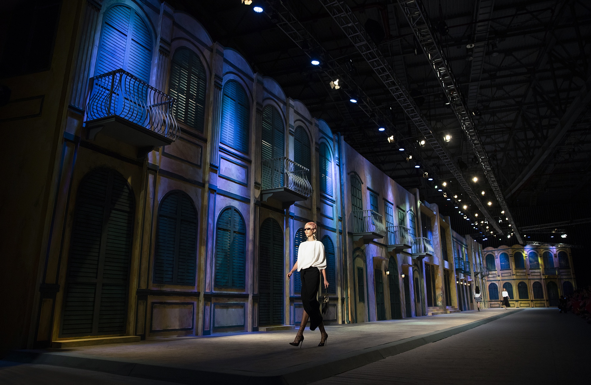 H'Hen Nie xoay vay anh 7