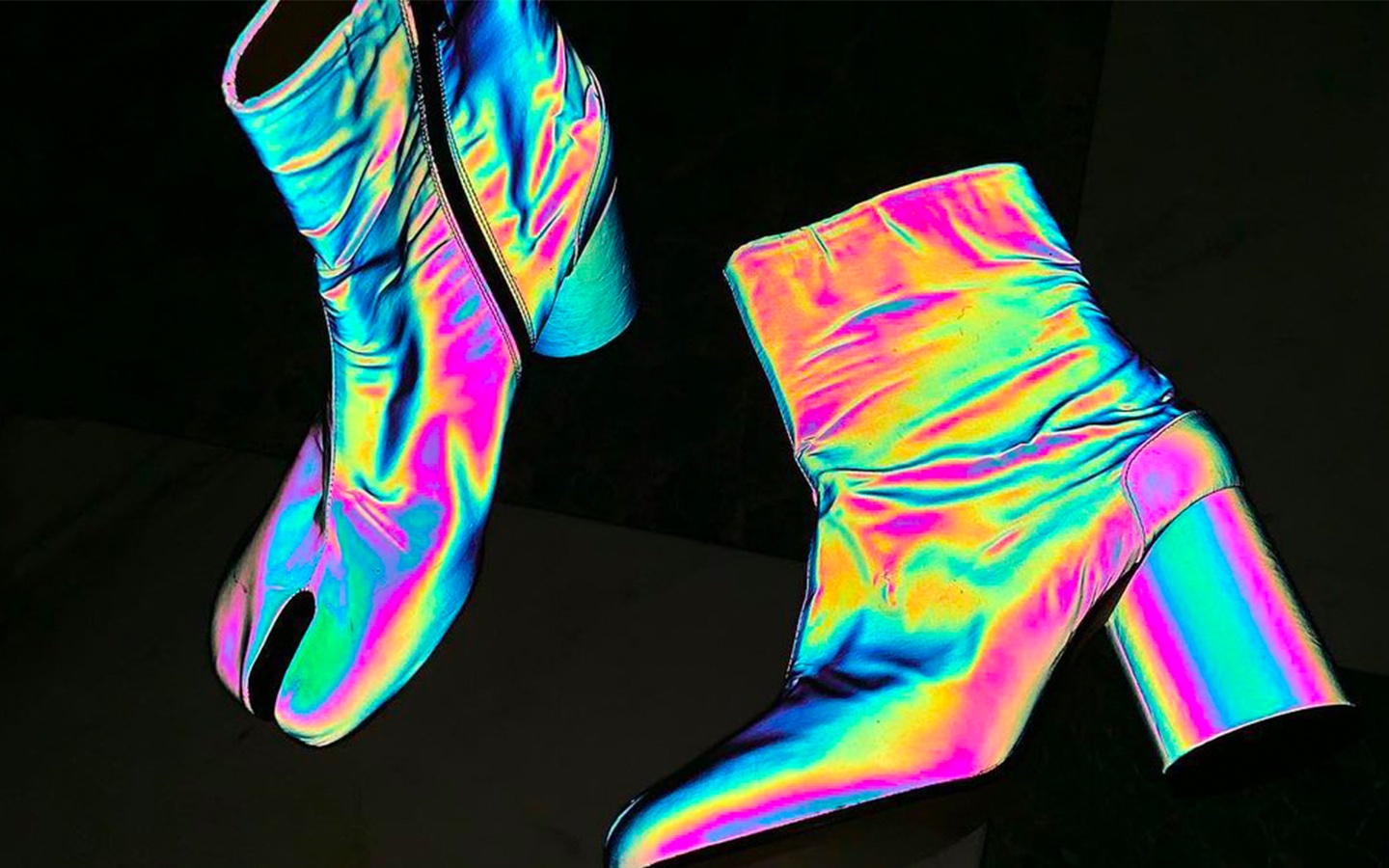 Gioi tre me met xu huong boots xo ngon doc dao hinh anh