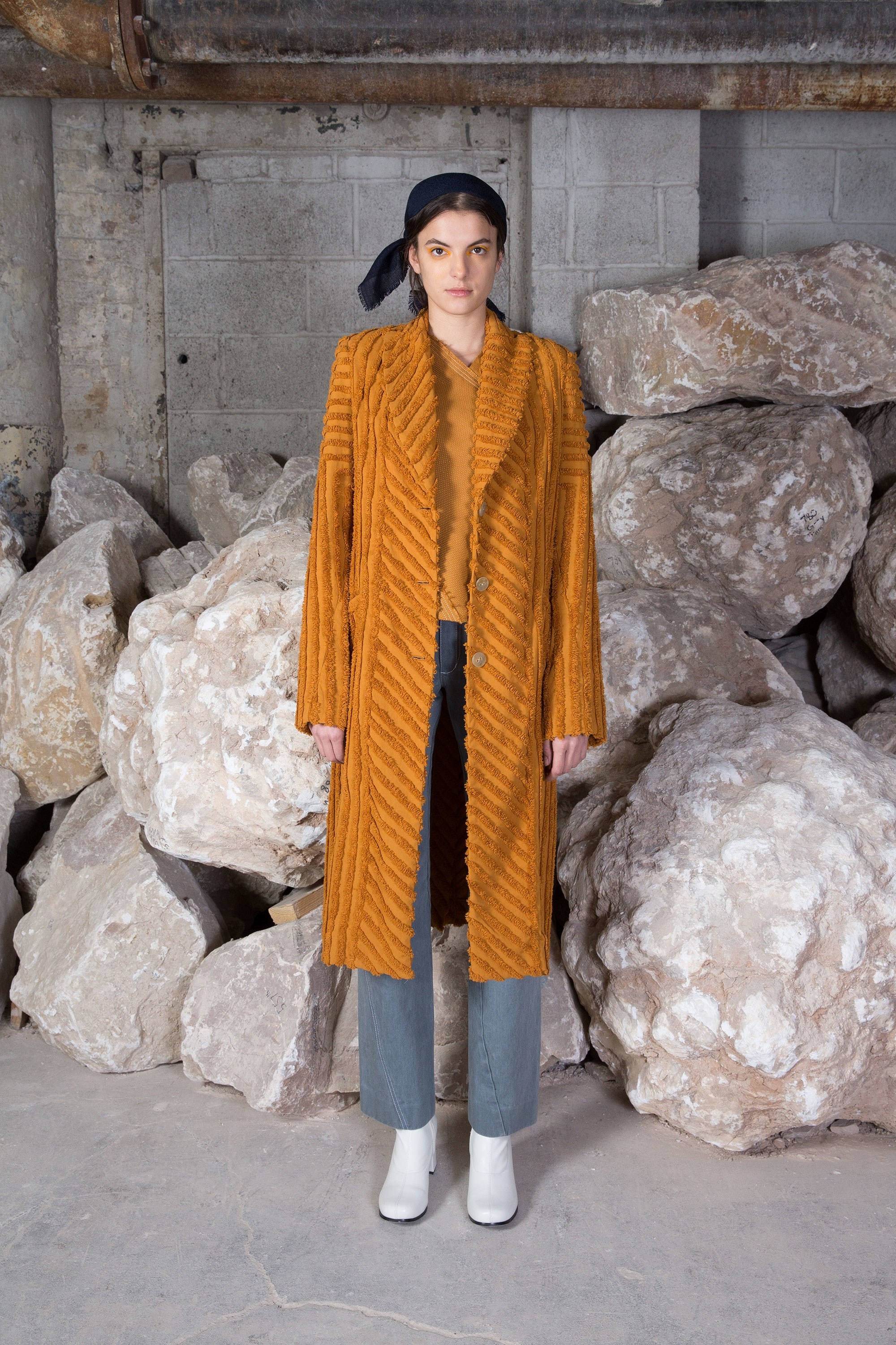 Vogue bi chi trich anh 3