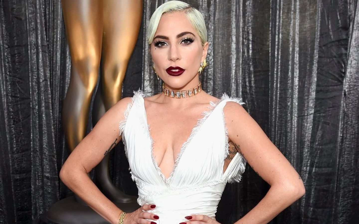 Trang phuc Lady Gaga va Margot Robbie an tuong nhat tham do SAG 2019 hinh anh