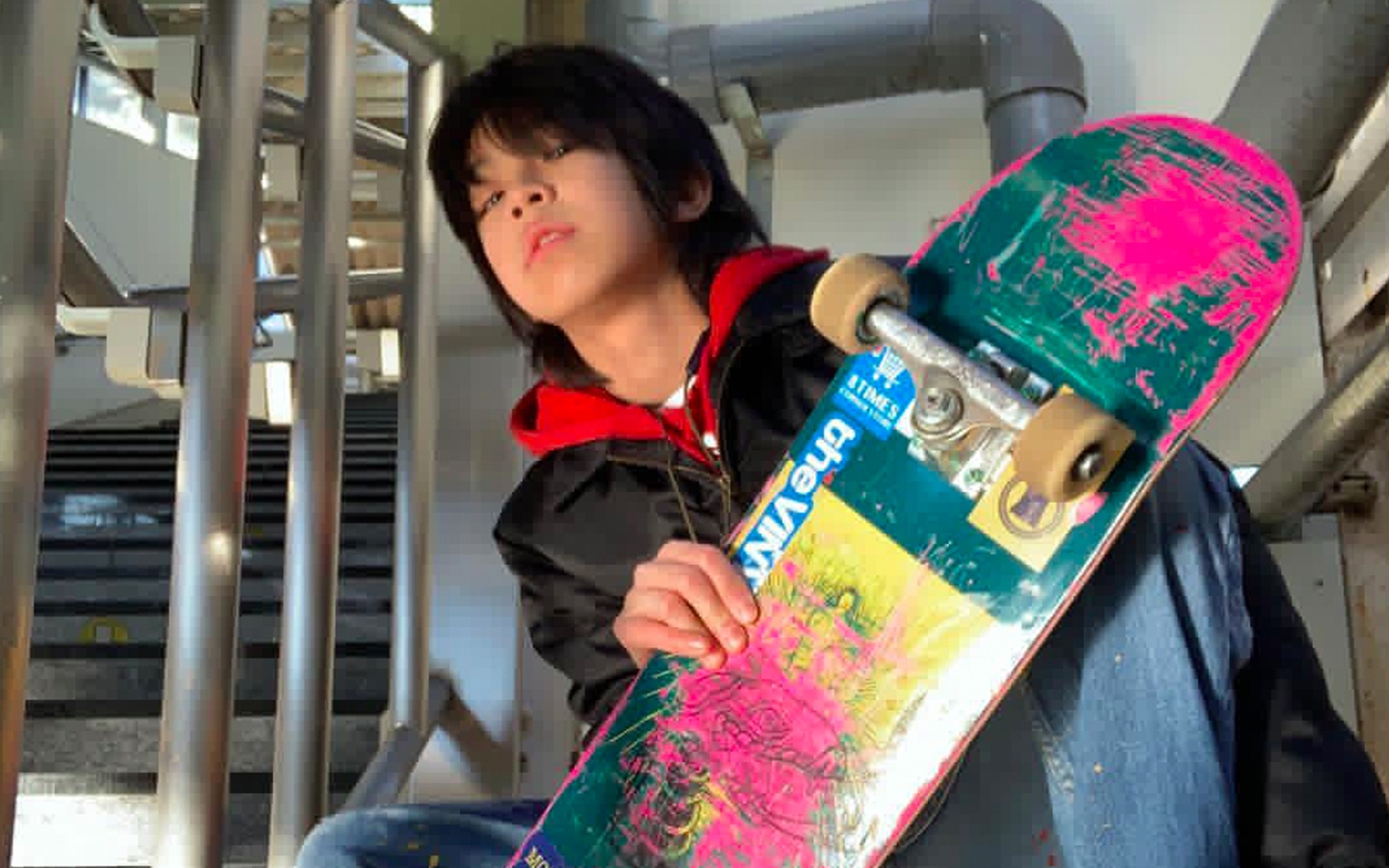 'Coolest kid' Yoshi - cau be Nhat Ban co gu thoi trang chat lu hinh anh