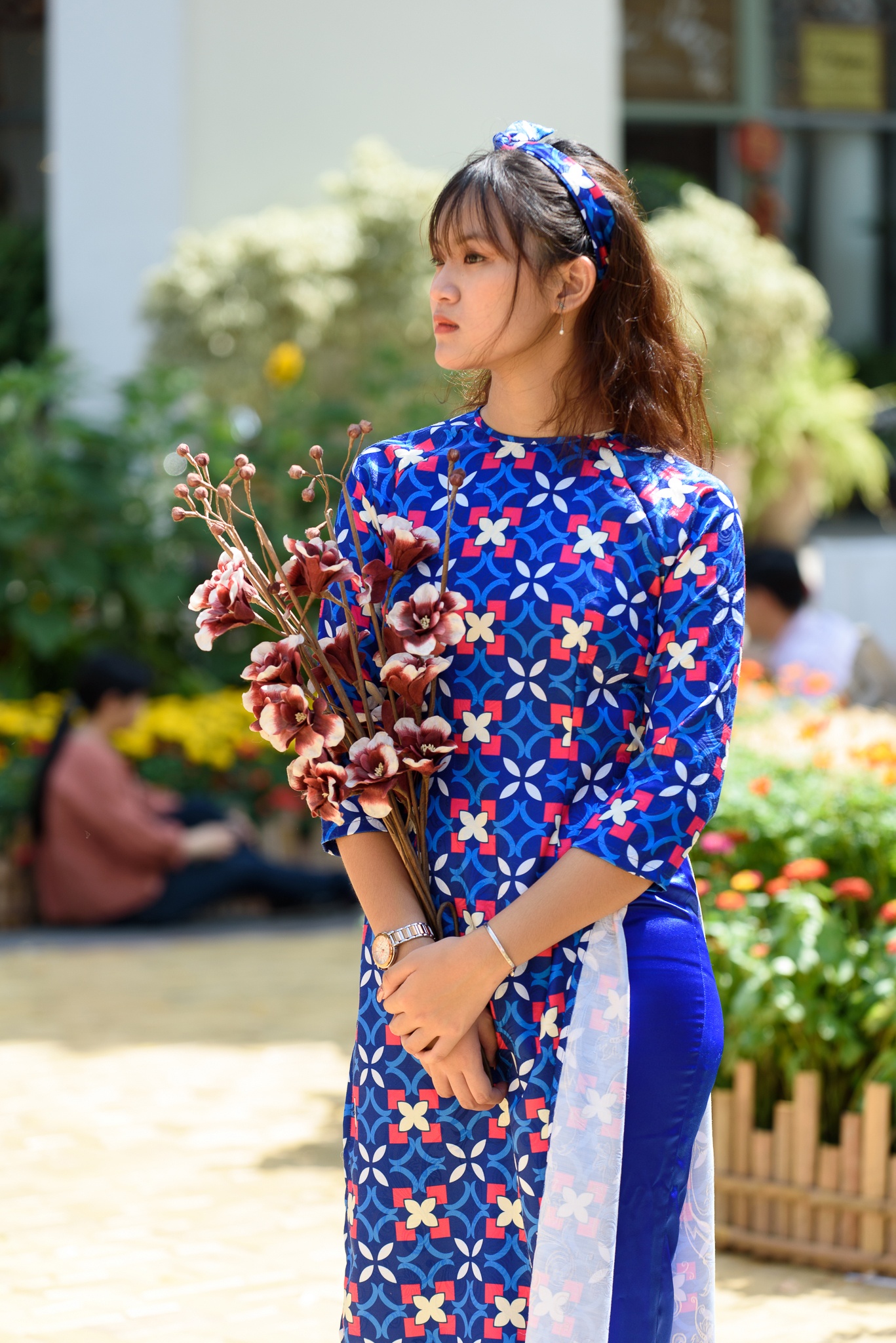 ao dai hoa tiet anh 5