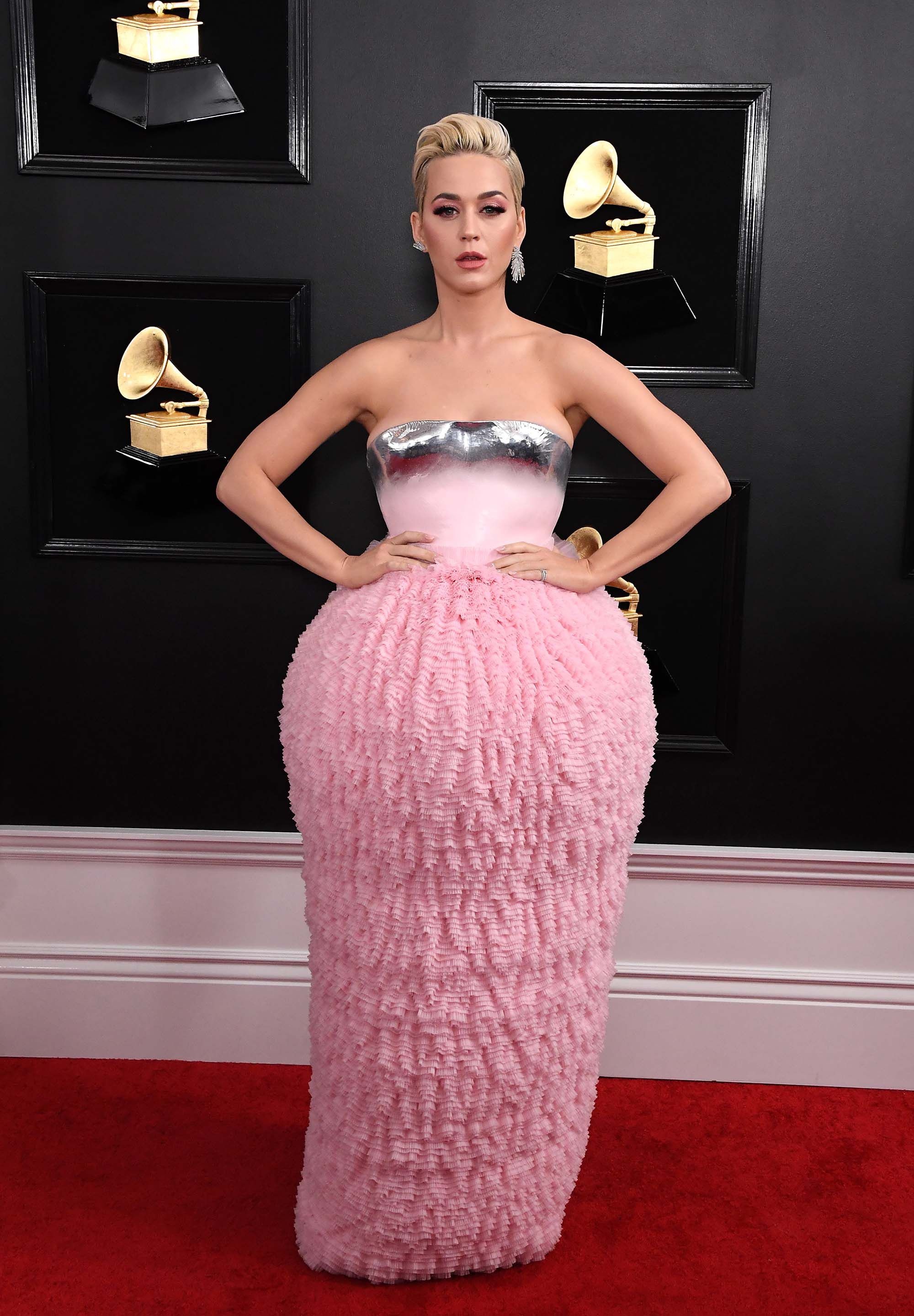 trang phuc tham do anh 13