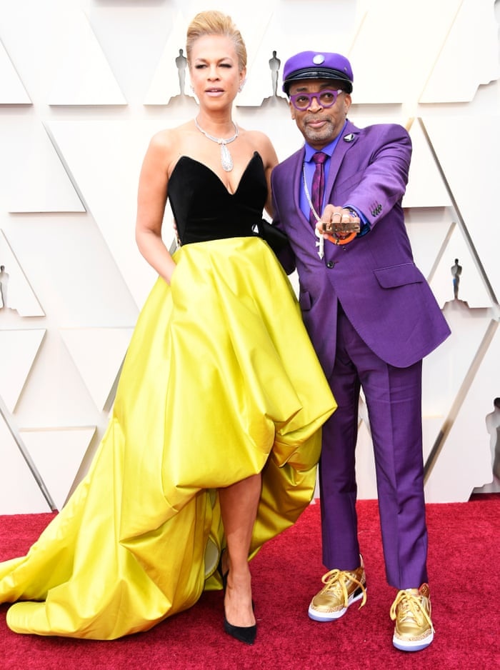 trang phuc tham do anh 16