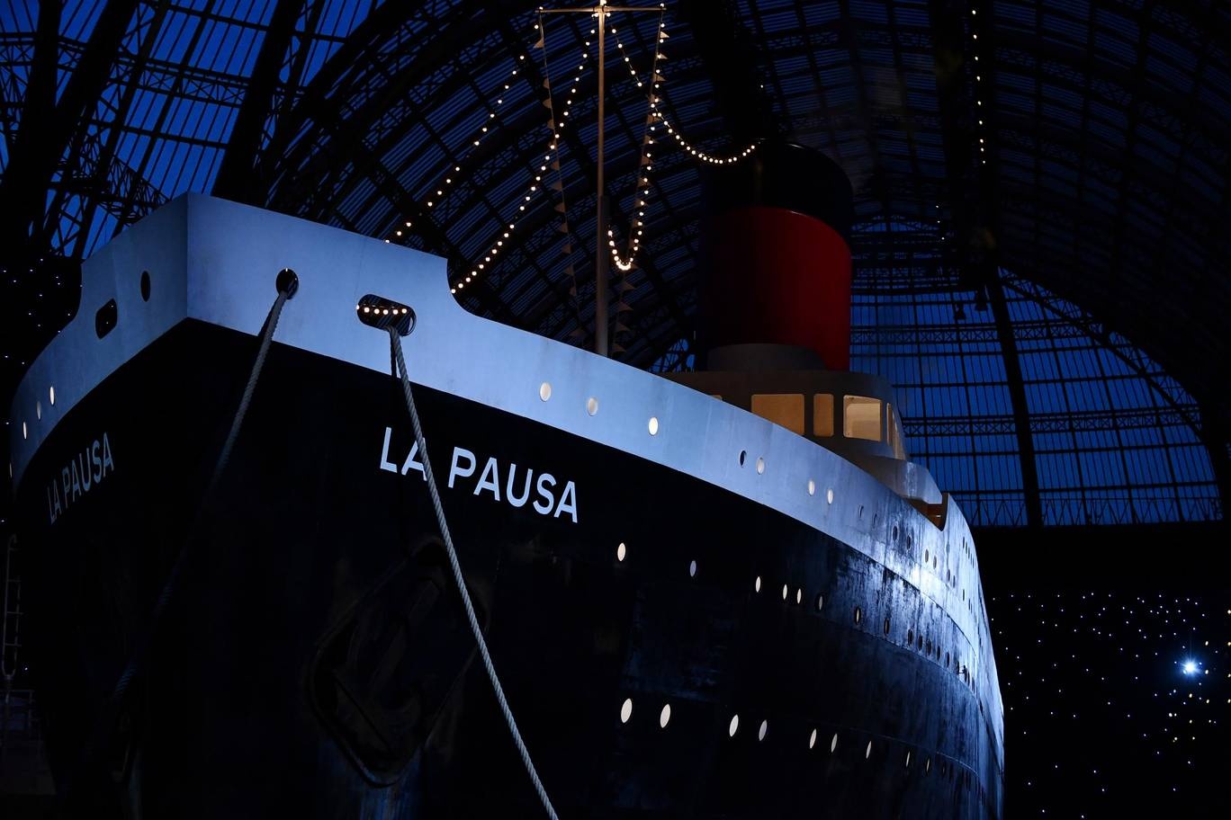 Karl Lagerfeld anh 19