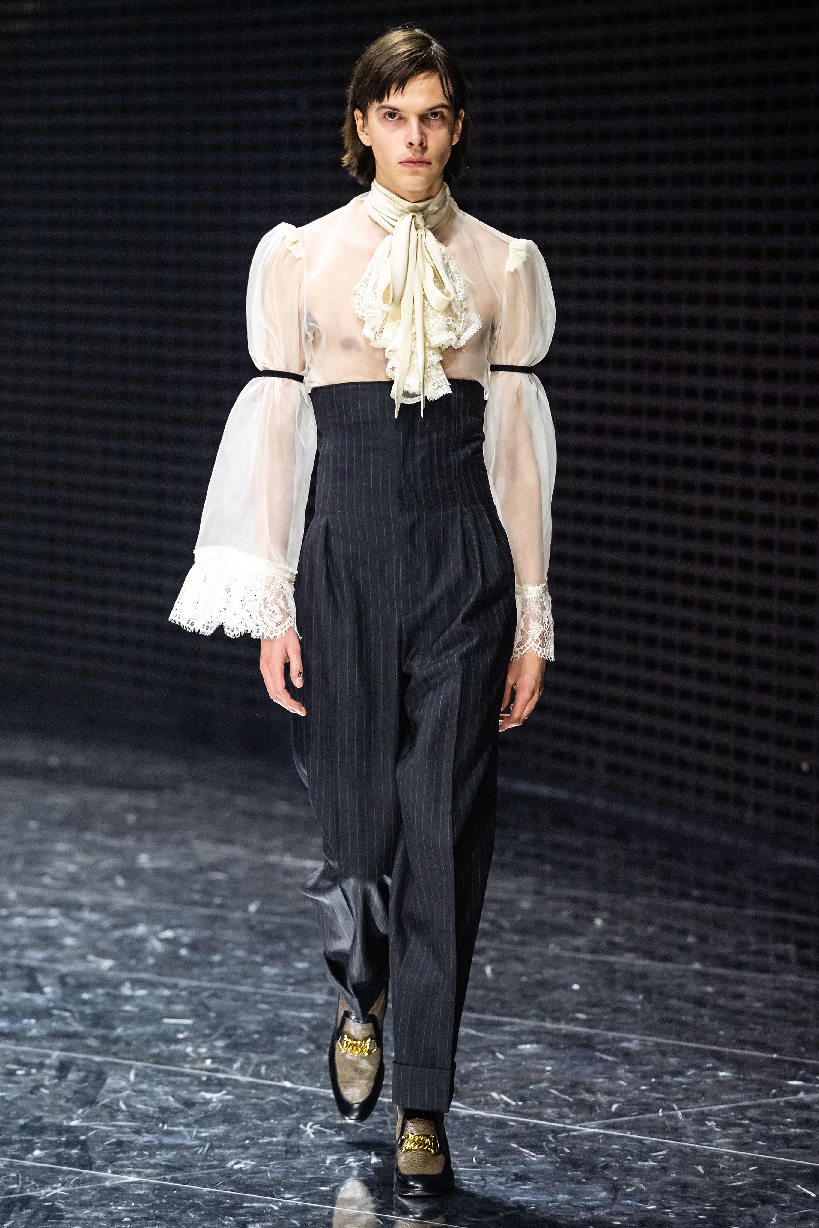 Show dien Gucci anh 58