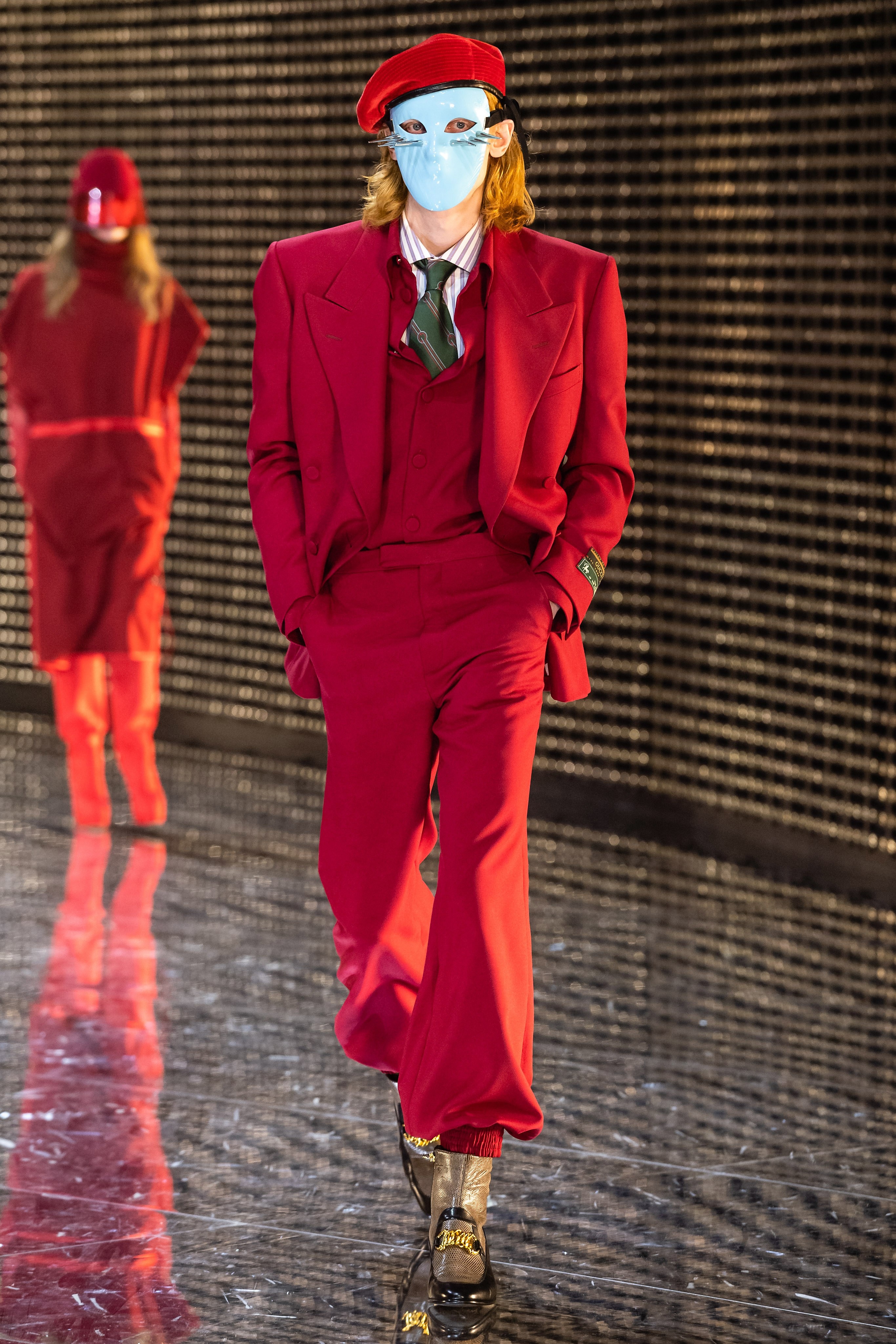 Show dien Gucci anh 61